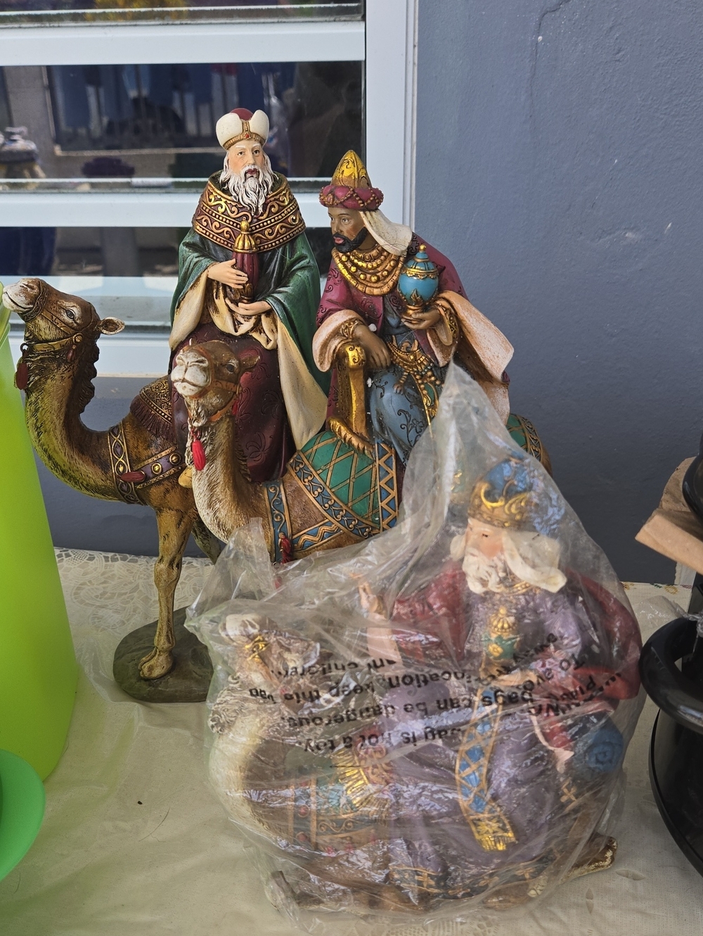 Home Interior HandPainted Three Wise Men Nativity Figurines